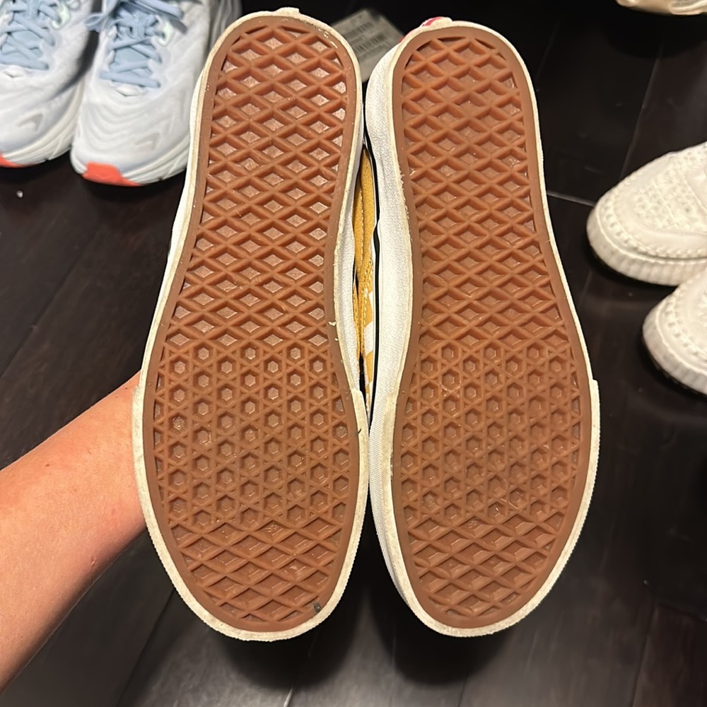 Custom Louis Vuitton vans - Picture 2 of 2